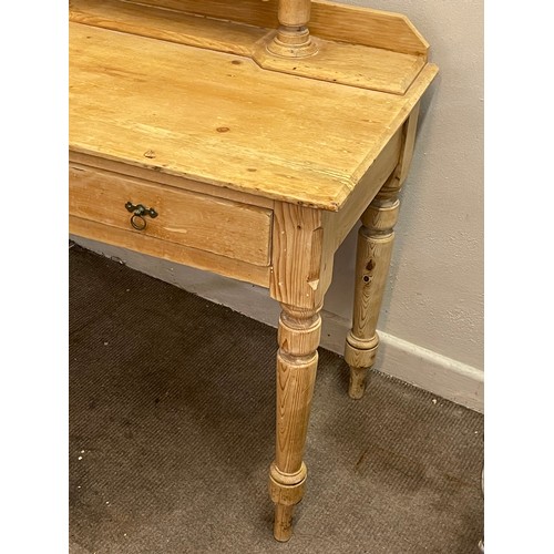 37 - Vintage Pine Dressing Table And Mirror 100 x 53 x 141 cms