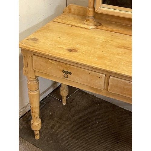 37 - Vintage Pine Dressing Table And Mirror 100 x 53 x 141 cms
