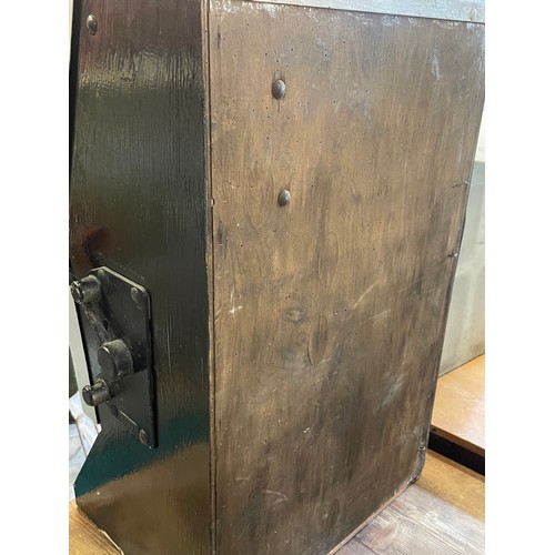 54 - Vintage One Arm Bandit / Fruit Machine 44 x 33 x 73 cms