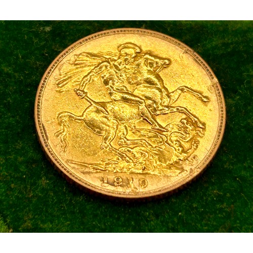95 - King Edward Vll Gold 1910 Full Sovereign Coin.