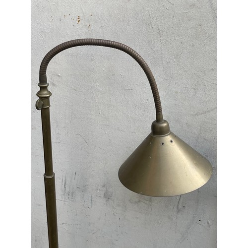 46 - Vintage Adjustable Floor Standing Lamp