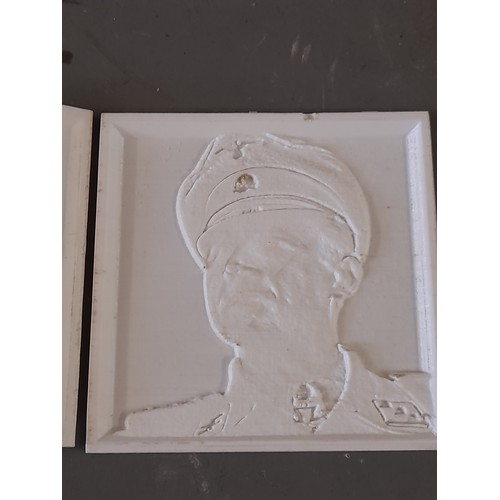 189 - 2 x Plastic Relief Moulded WW2 Portraits, 10cm x 10cm