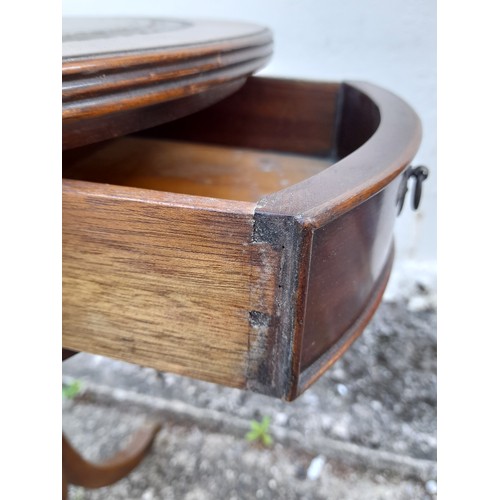 31 - Reproduction Drum Side Tale with Green Leather Skiver with 2 Drawers and 2 Dummy Drawers, 66cm high ... 