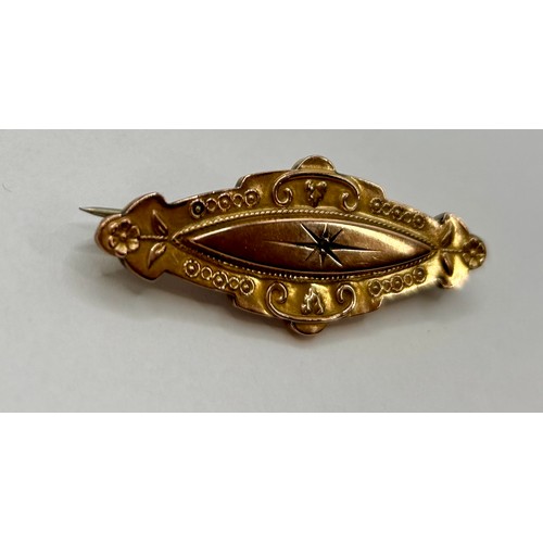 104 - 9Ct Gold Decorative Pin Broach. 5cm, 3.65Grams.