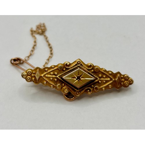 106 - 9Ct Gold Decorative Pin Broach 4cm, 2.41Grams.