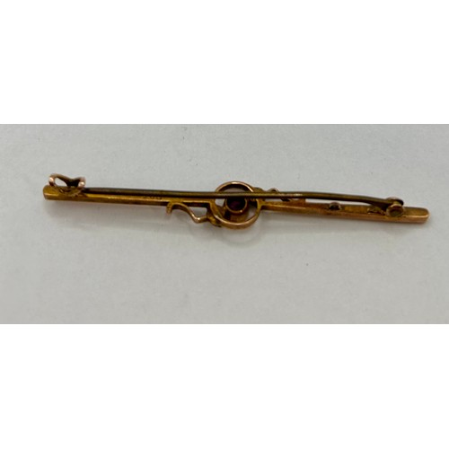110 - 9Ct Gold Hallmarked Gem And Pearl Style Set Pin Broach. 6cm, 2.27Grams.