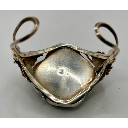 133 - Sterling Silver Stamped 925 Decorative Navajo Cuff Bracelet Featuring A Large Turquoise Stone. 10cm ... 