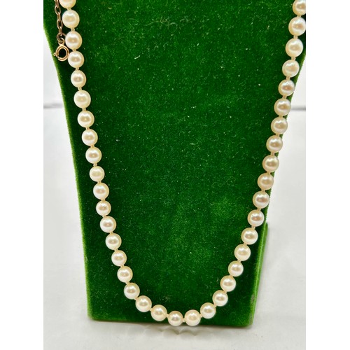 136 - 9Ct Gold Pearl Stone Set Ladies Necklace. 42cm Link To Link.