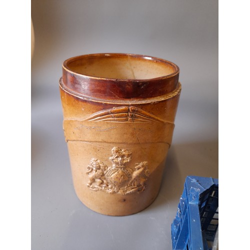 60 - Quantity of Collectables to include Salt Glaze Stoneware and Pewter items etc