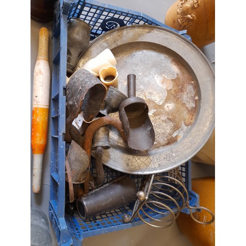 60 - Quantity of Collectables to include Salt Glaze Stoneware and Pewter items etc