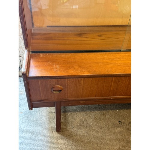 299 - Mid Century Display Cabinet With Glazed Doors. 91 x 41 x 133.5 cms