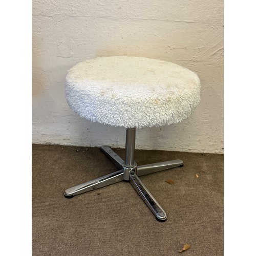 Lot 290       