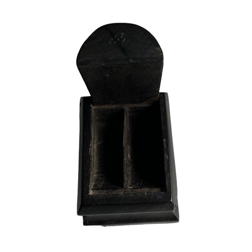 63 - Boer War Prisoner Of War Carved Ebony Box Ceylon 1902
Size 7cm x 5.7cm x 5.5cm