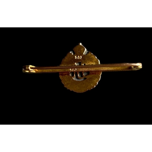 209 - Royal Engineers 9ct Gold Sweetheart Brooch
Size 3.8cm x 1.8cm    2.4g