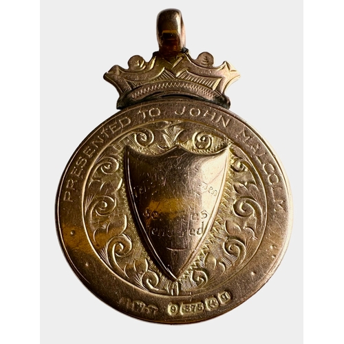 218 - WWI 1916 Hebburn Shipyard Ambulance Corps 9ct Gold Medallion Weight 8.9cm Size 4cm x 2.7cm