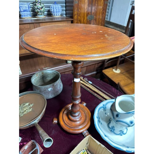 315 - Victorian Mahogany Wine Table