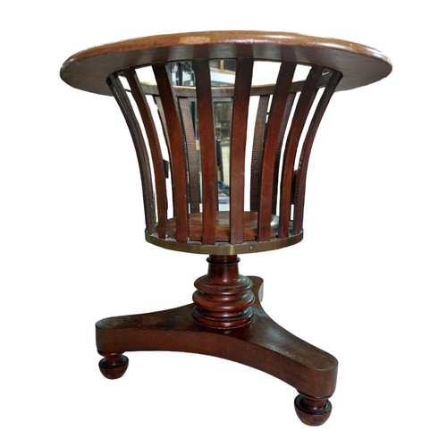 319 - Mahogany Jardiniere Stand