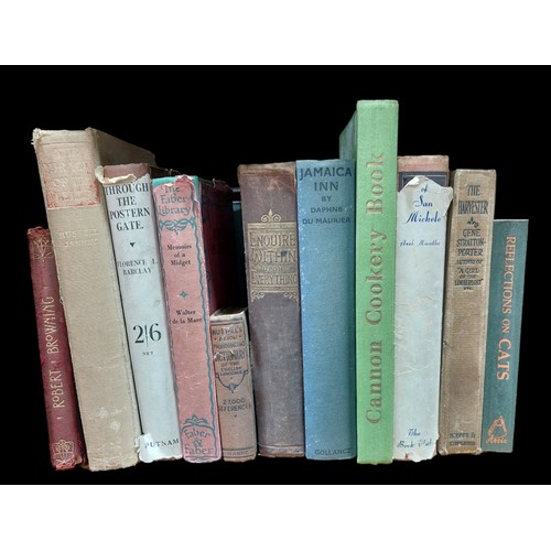 397 - 11 Books of Mixed Interest to Include Poems by Robert Browning 1907, Jamaica Inn 1940, Memoirs of a ... 