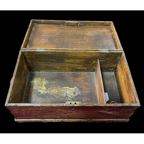 184 - Antique Scumble Glazed Wooden Box 47x26x20cm