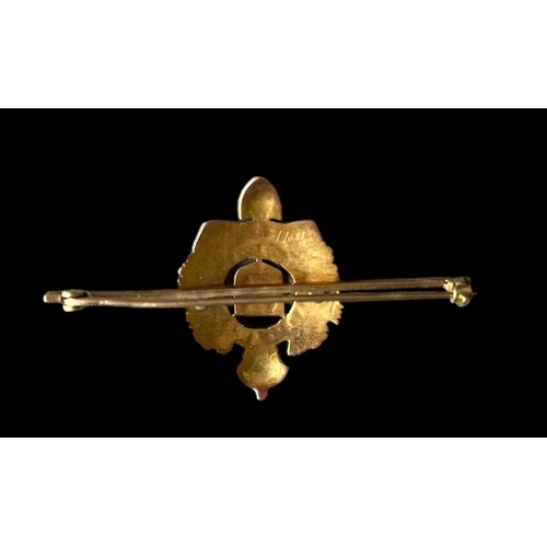 381 - London Rifle Brigade 9ct Gold / Enamel Sweetheart Brooch
Size 5.1 cm x 2.9cm