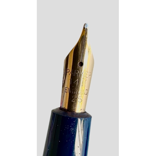 391 - Vintage Parker Duofold In Blue 14Kt Nib