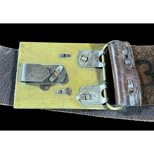 38 - Unusual WWII German Style Belt / Buckle