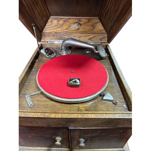 361 - Pathe Wind-up Gramophone in Oak Case.