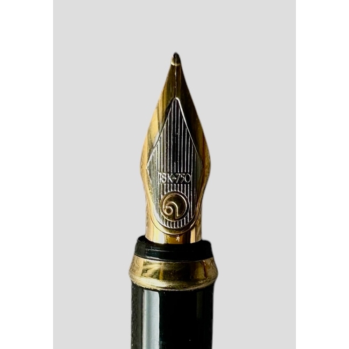 495 - Elysee 18k Gold Plated Fountain Pen With 18k Gold Nib