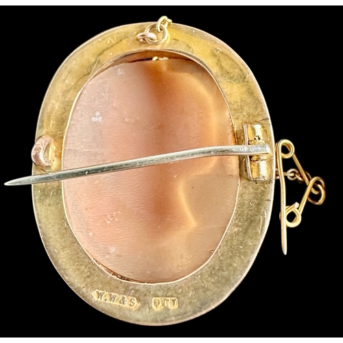 355 - 9ct Gold Mounted Cameo Brooch Size 3.7cm x 2.8cm