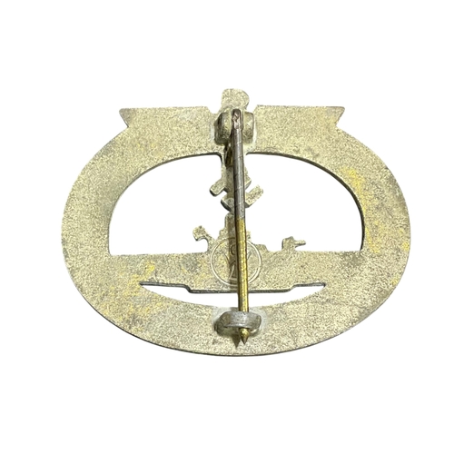 129 - Kriegsmarine U-Boat Badge (U-Boots-Kriegsabzeichen) by GWL (Gebrüder Wegerhoff, Lüdenscheid).