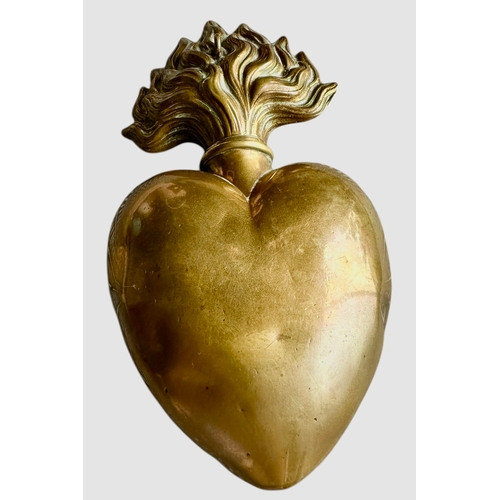 196 - Large Antique Brass Sacred Heart Holy Water Vessel With Engraved Decoration Size 16cm x 8cm x 2cm