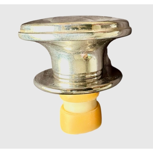 237 - Bottle Stopper Engraved With The Coat Of Arms Of Greenwich Hospital Size 5.7cm x 4.5cm