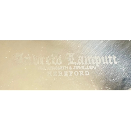 240 - Boxed Silver Handled Kings Pattern Cake Server Size 25.5cm x 5.5cm