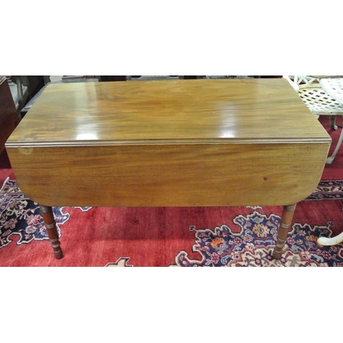 15 - Victorian mahogany drop leaf table with rounded corners, pull-out supports, frieze drawer, on ring t... 