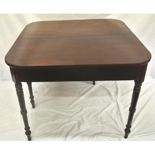 15 - Victorian mahogany tea table with fold-over top, rounded corners, gateleg support, on turned taperin... 