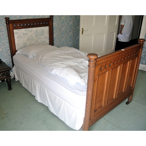 99 - Edwardian mahogany single bed with decorated round columns