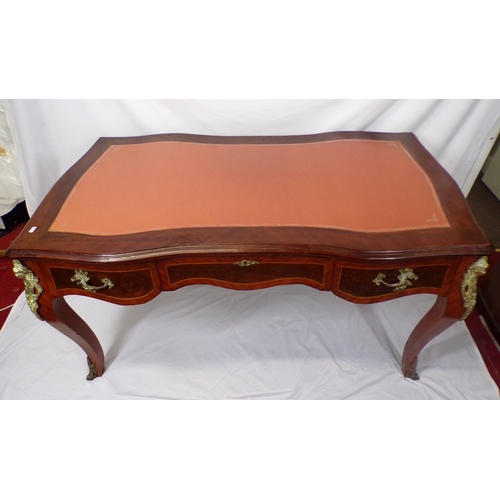 200 - Louis XV style mahogany bureau plat desk with serpentine sides, leatherette inset, 3 shaped frieze d... 