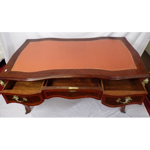 200 - Louis XV style mahogany bureau plat desk with serpentine sides, leatherette inset, 3 shaped frieze d... 