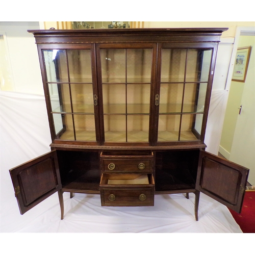 250 - Edwardian mahogany bowfront bookcase with astragal glazed doors, shelved interior, 2 drawers and 2 p... 