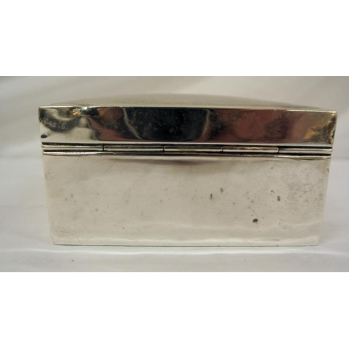 121 - Birmingham silver Art Deco style card or cigarette box, lined interior, 284g