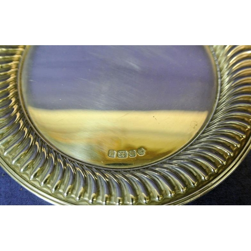 136 - English silver circular salver with raised reeded rim, dated 1994, 89g