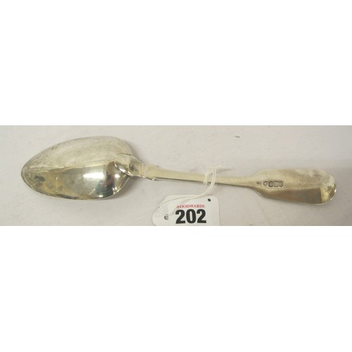 202 - Victorian Irish silver tablespoon with fiddle pattern crested handle, dated 1845, by Philip Weekes, ... 