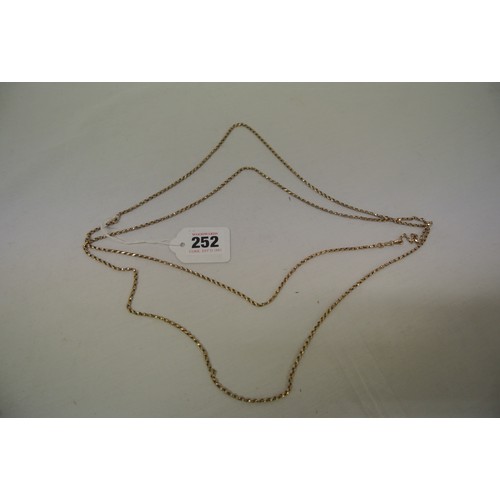 252 - Gold necklace with clasp, in box, 160cm, 33g