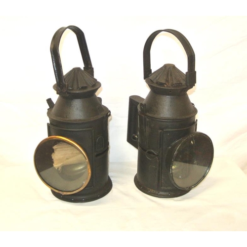 99 - Pair of Victorian design metal carriage lamps with burners and shaped handles