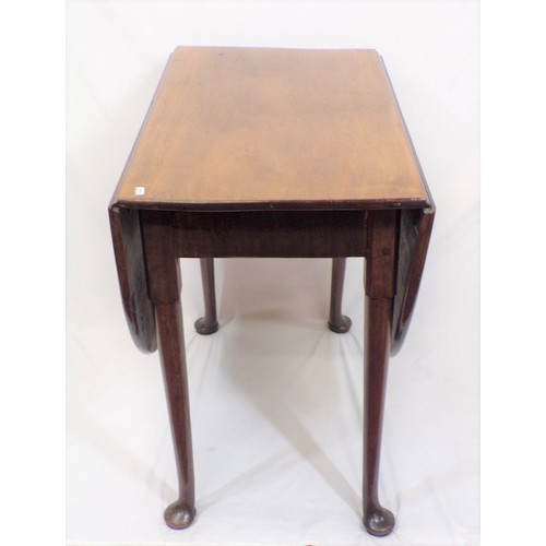 115 - Victorian mahogany Pembroke table with D-shaped drop leaves, pull-out gateleg support, on cabriole l... 