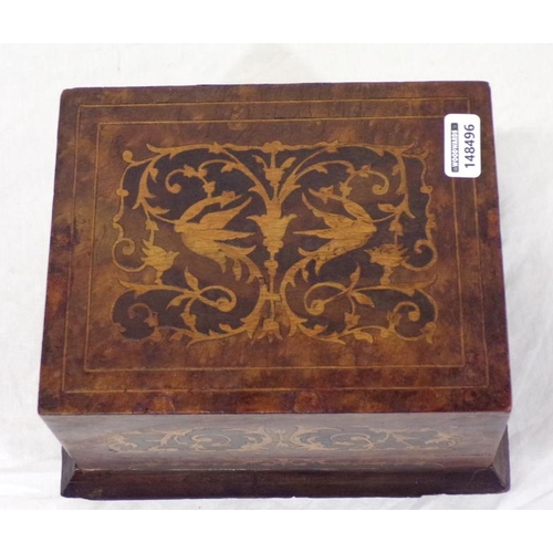 109 - Edwardian style inlaid walnut music box / cheroot humidor with fitted interior