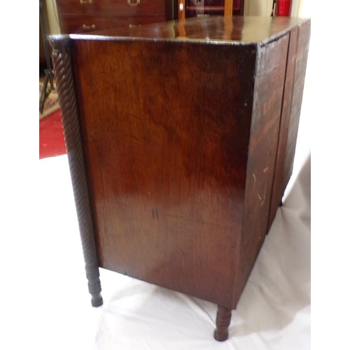 139 - Irish Georgian chest of two short and two long drawers with brass escutcheons, bun handles, barleytw... 