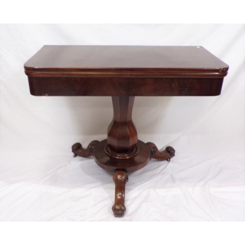 180 - William IV mahogany tea table with swivel fold-over top, baluster shaped column with collar, on circ... 