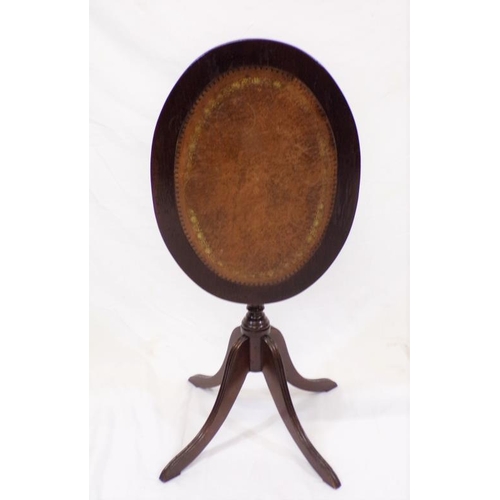 71 - Victorian style oval occasional table with leatherette inset, reeded borders, vase turned column, on... 