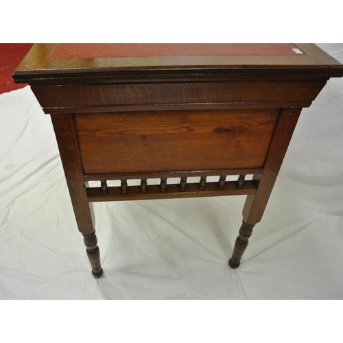 95 - Edwardian oblong desk with leatherette inset, three frieze and four side drawers with ornate brass d... 